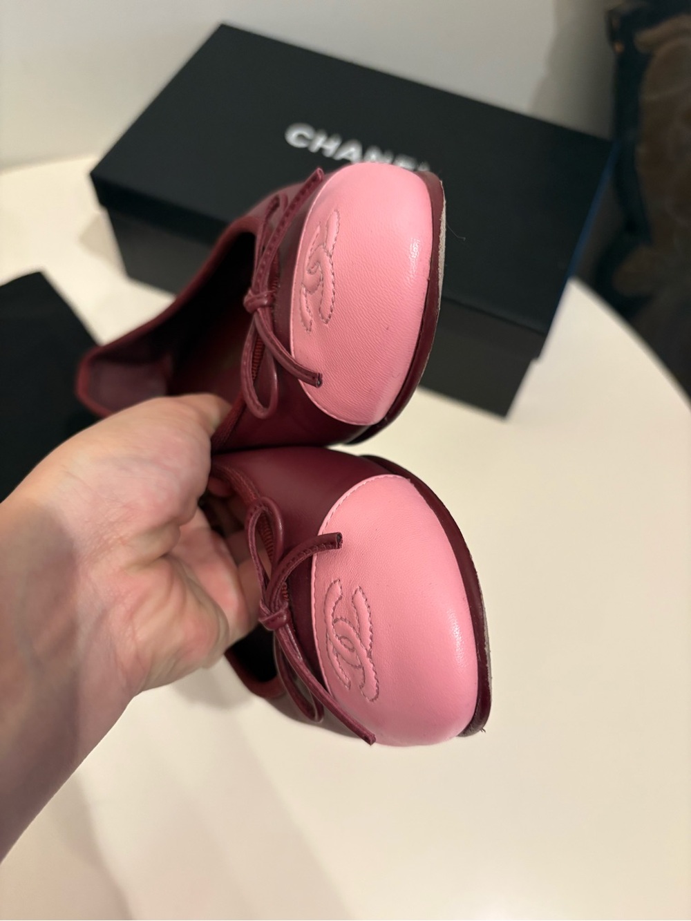 CHANEL by Matthieu Blazy Two Tone Leather Ballet Flats in Burgundy and Pink 37.5 - Picture 4 of 6